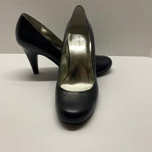 Style & Co. Navy Blue Leather Heels